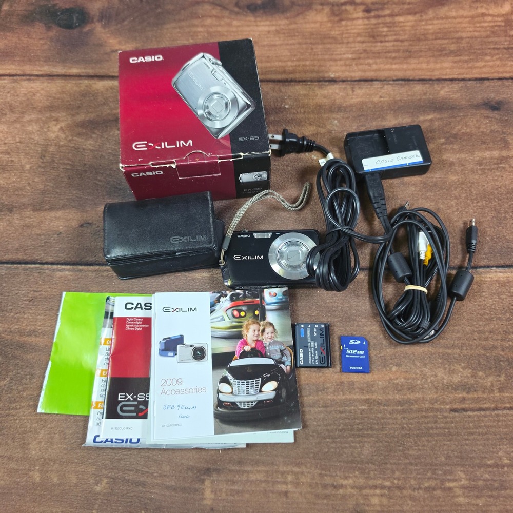 Casio Exilim EX-S5 Digital Camera Black Good 12.1MP 3x Zoom Bundle with Box
